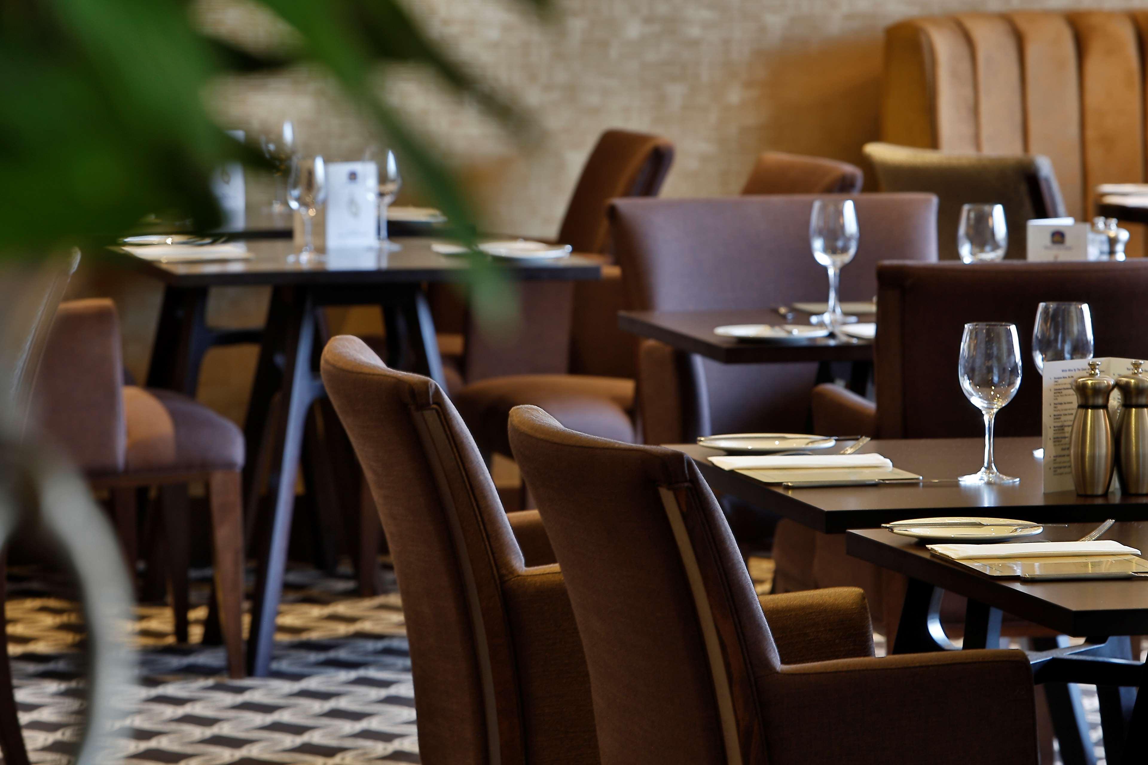 ניומרקט Best Western Heath Court Hotel מראה חיצוני תמונה
